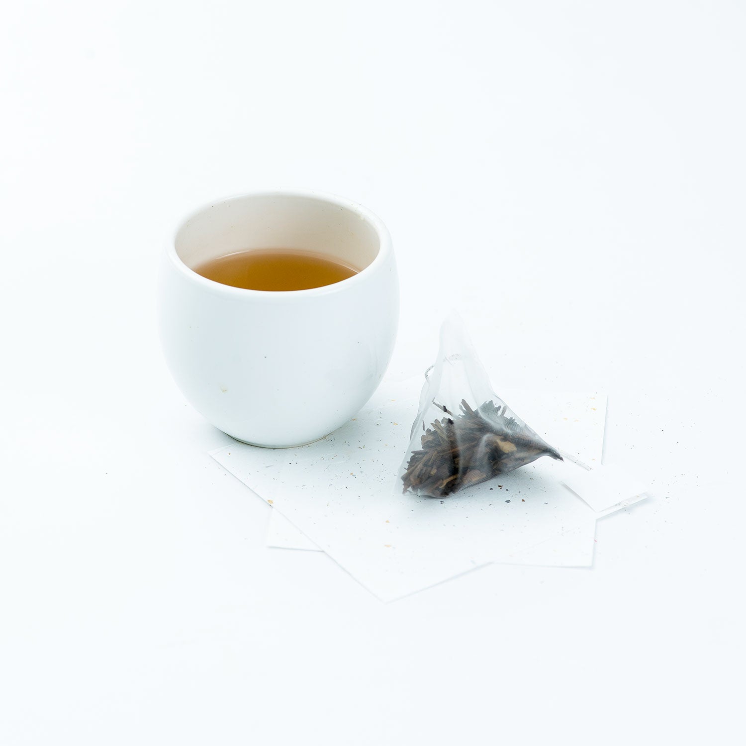 フレーバードティー「白桃ほうじ茶」茶箱(ティーバッグ 5袋)