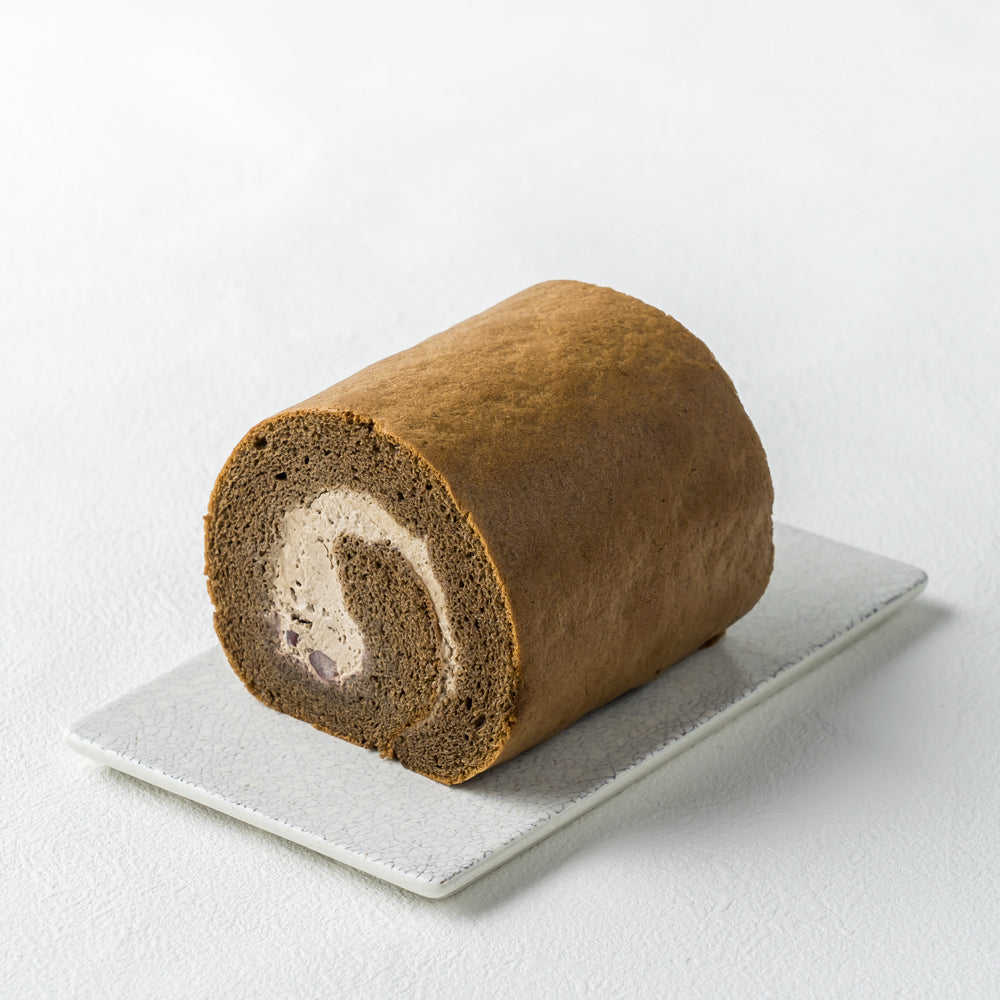 ほうじ茶ロールケーキ（ハーフ）【冷凍配送】